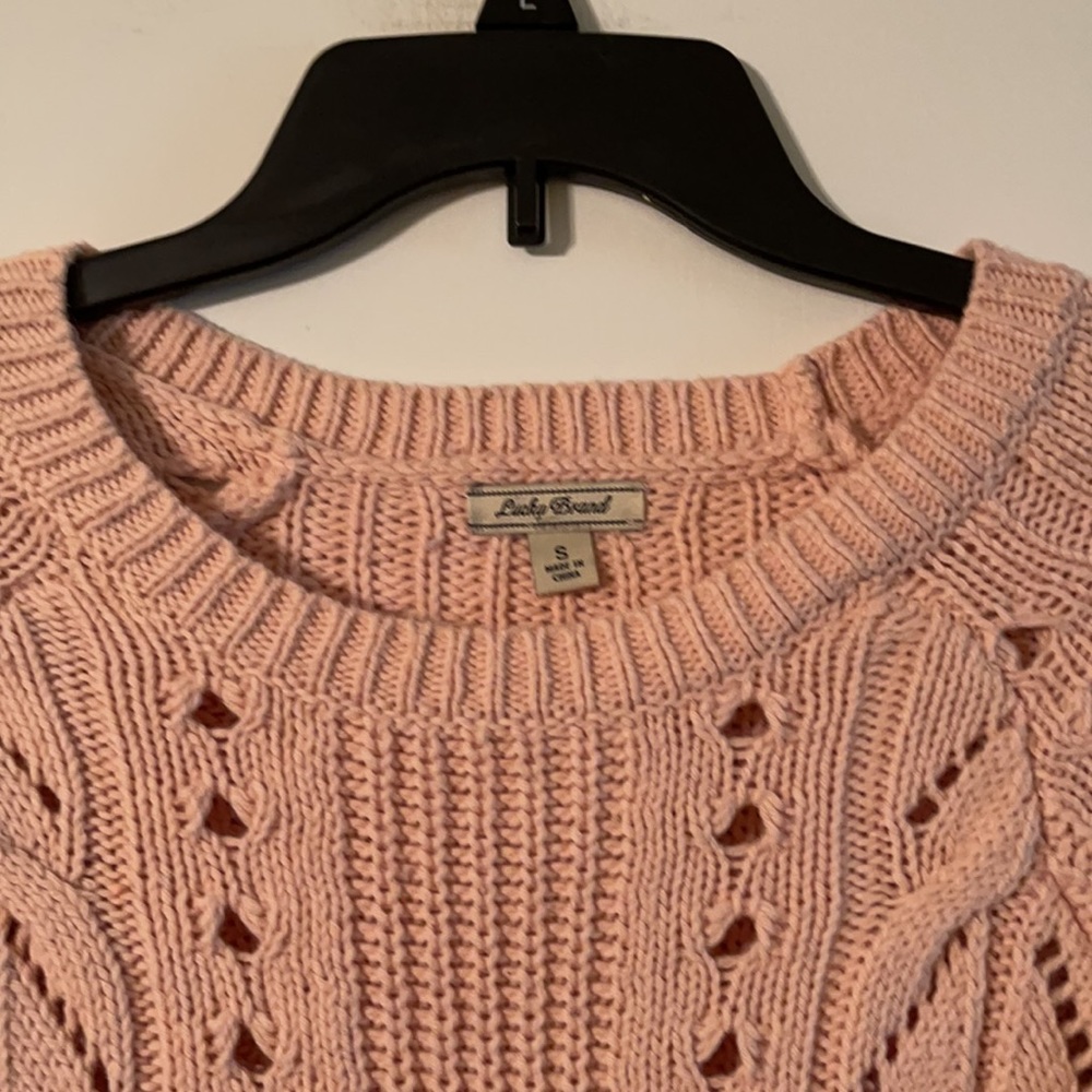 Lucky brand pink sweater in size small - Picture 4 of 8